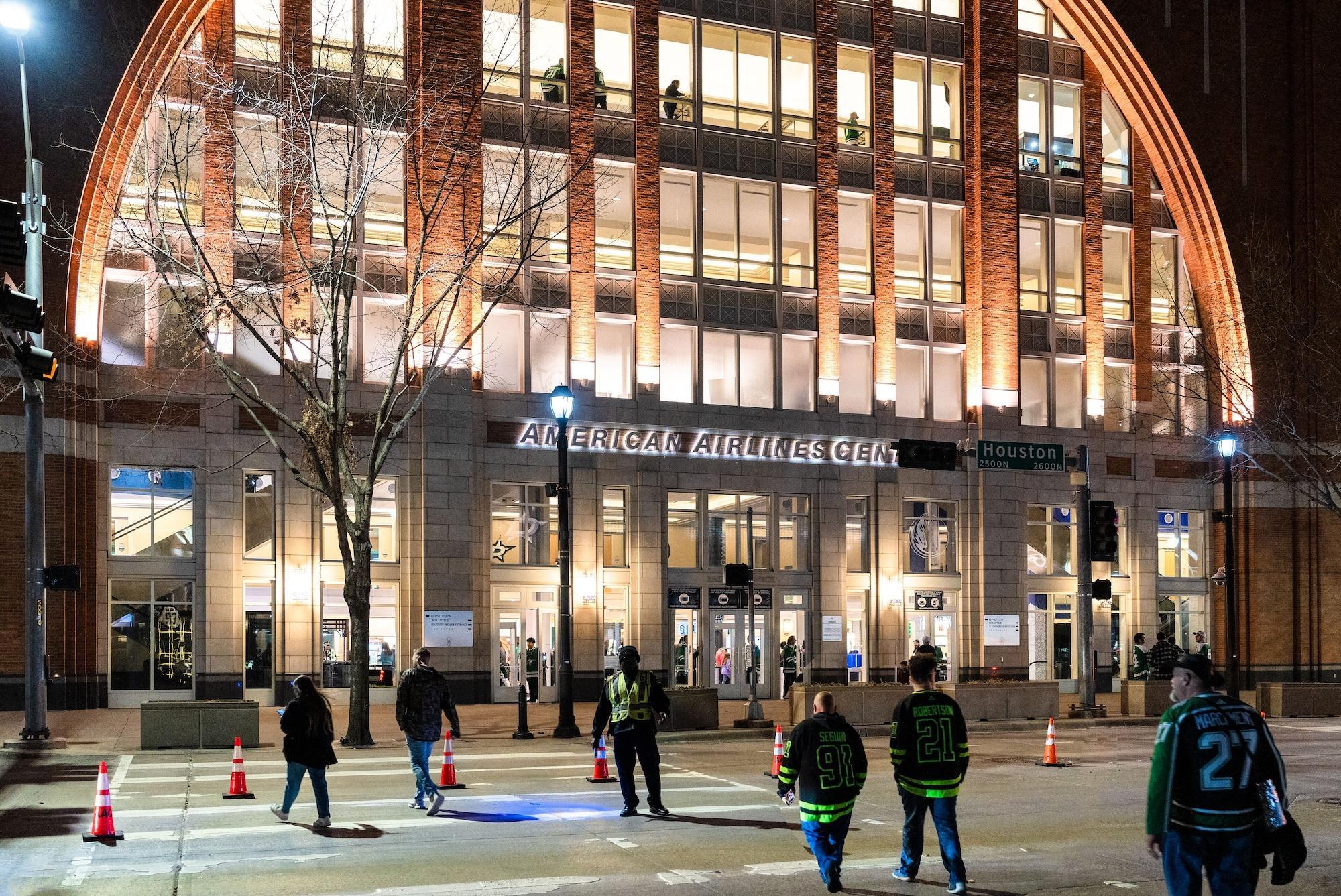 Vista Exterior Locale Victory Park Dallas