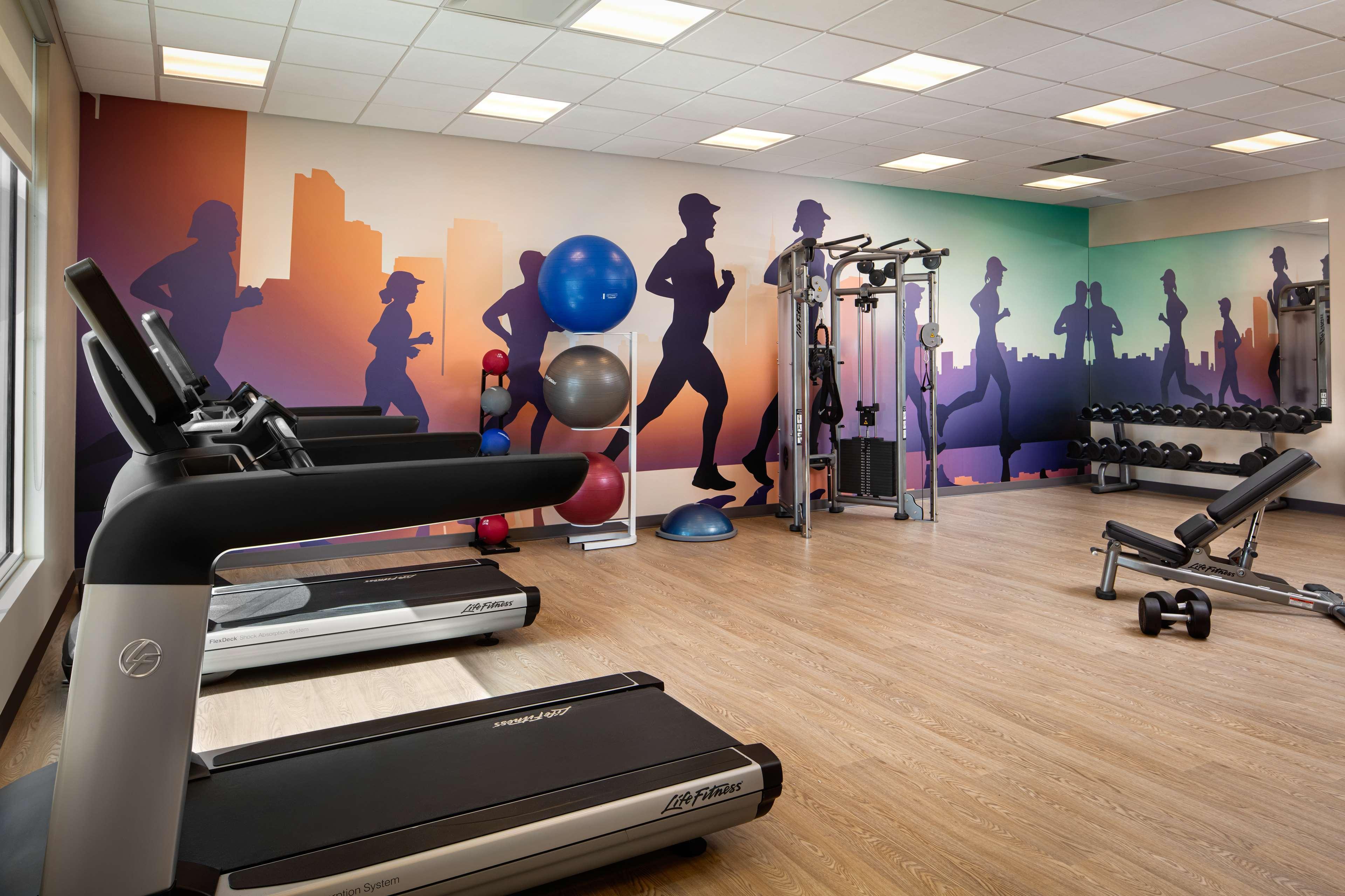 Instalaciones Recreativas Hyatt Place Calgary Airport