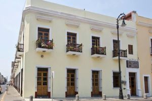 Alojamiento - Hotel Meson del Mar