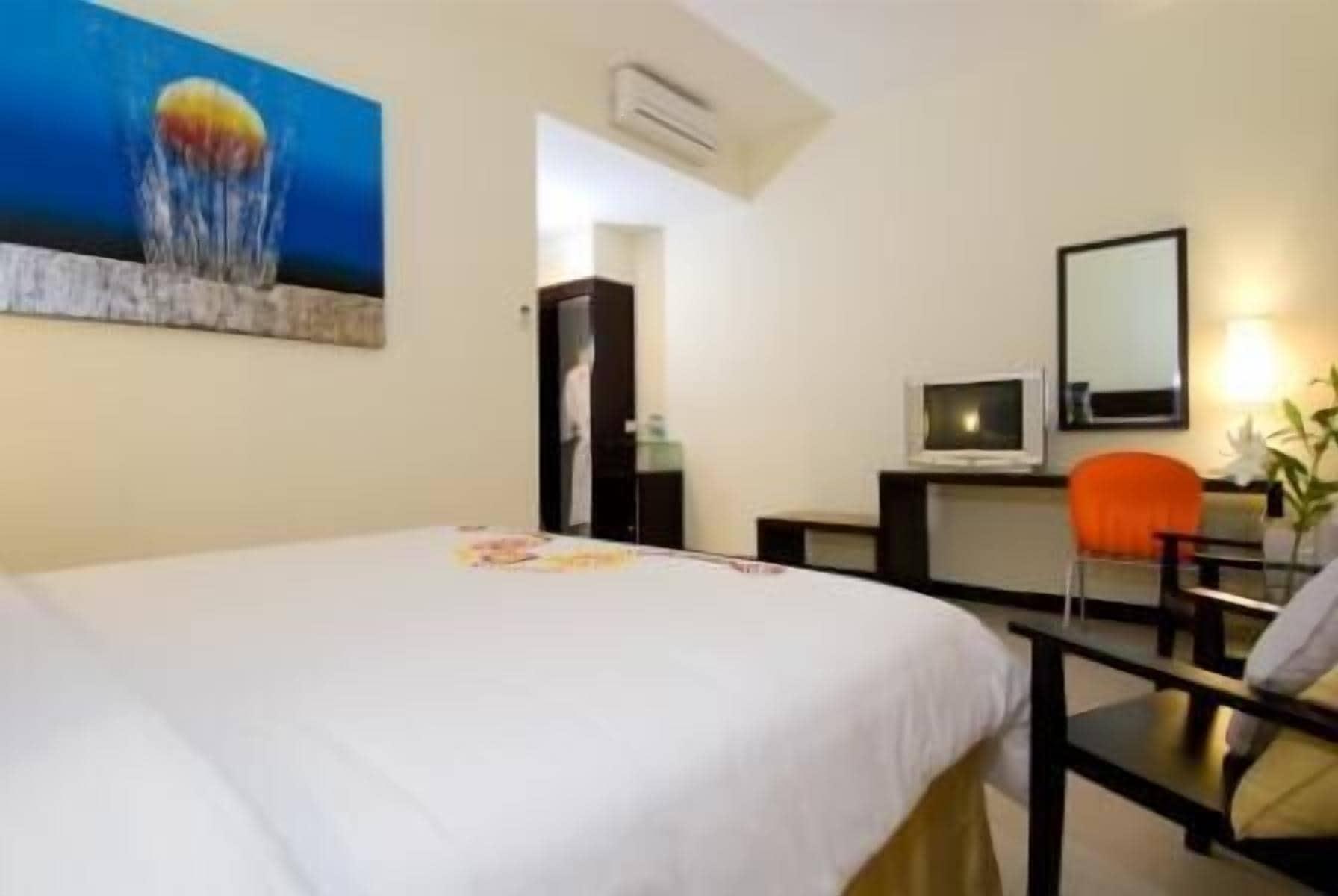 Habitación iShine Hotel