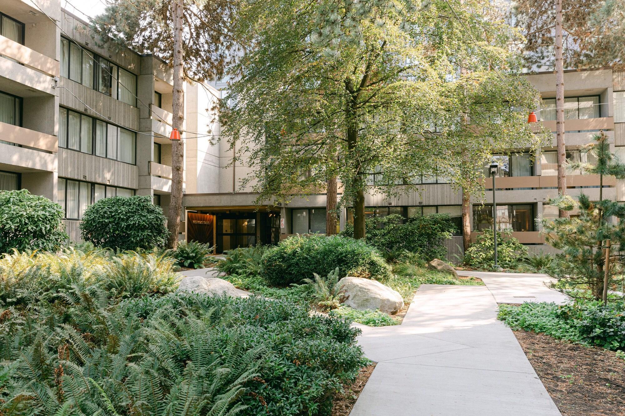 Vista Exterior West Coast Suites at UBC
