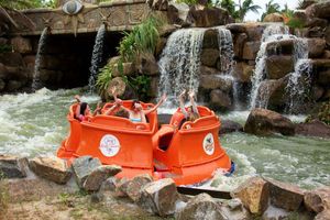 Actividad - Transporte guiado a Beto Carrero World