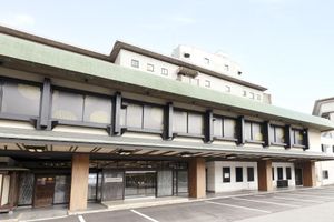 Alojamiento - Ooedo Onsen Monogatari Premium Kaga Maruya