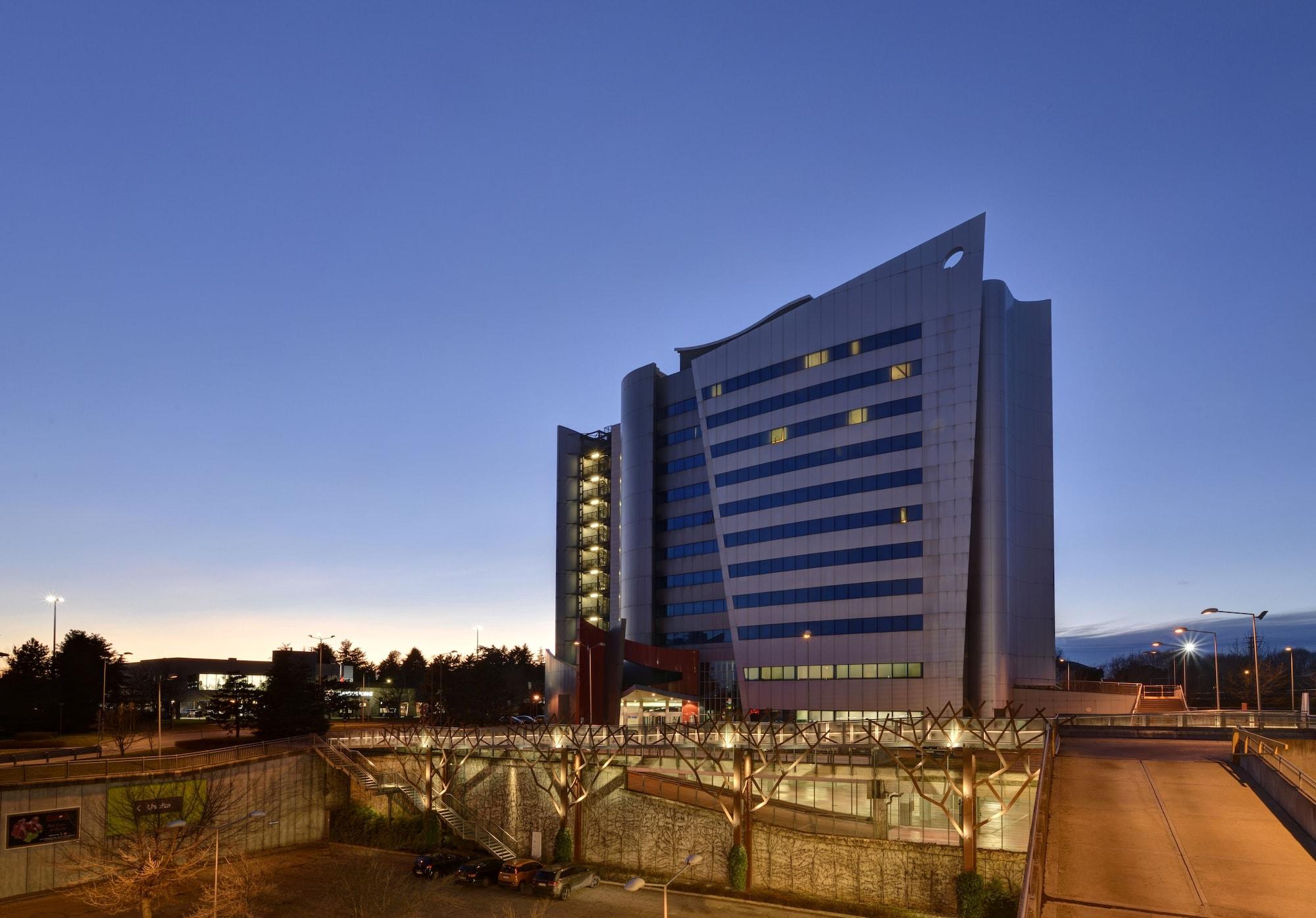 Vista Exterior UNA HOTELS Malpensa