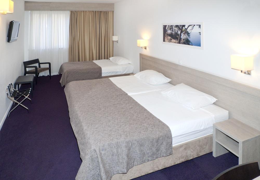 Habitación Hotel Adria