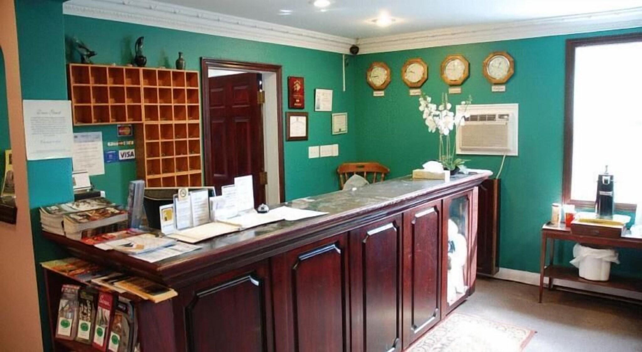 Vista Lobby Commons Inn