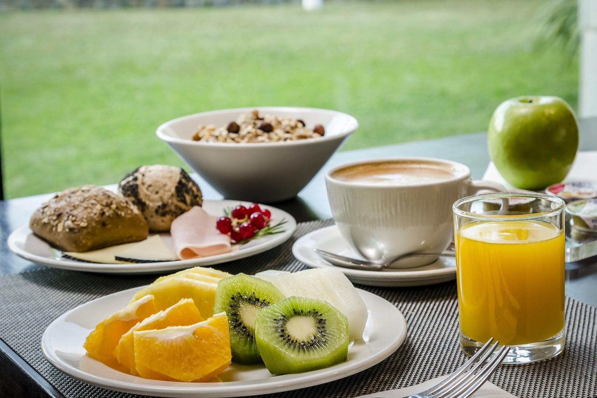 Bar/Salón Hotel Eurostars Reina Felicia