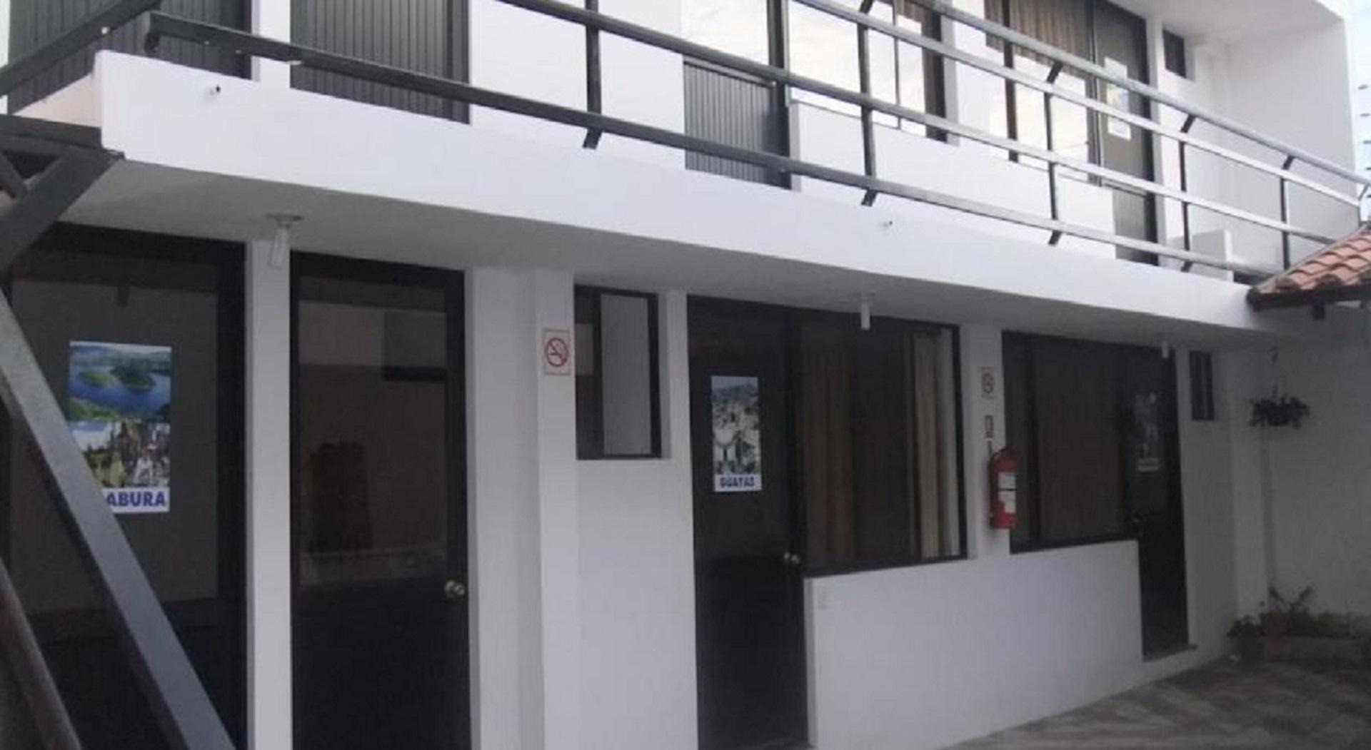Varios Ecuatreasures B&B Norte