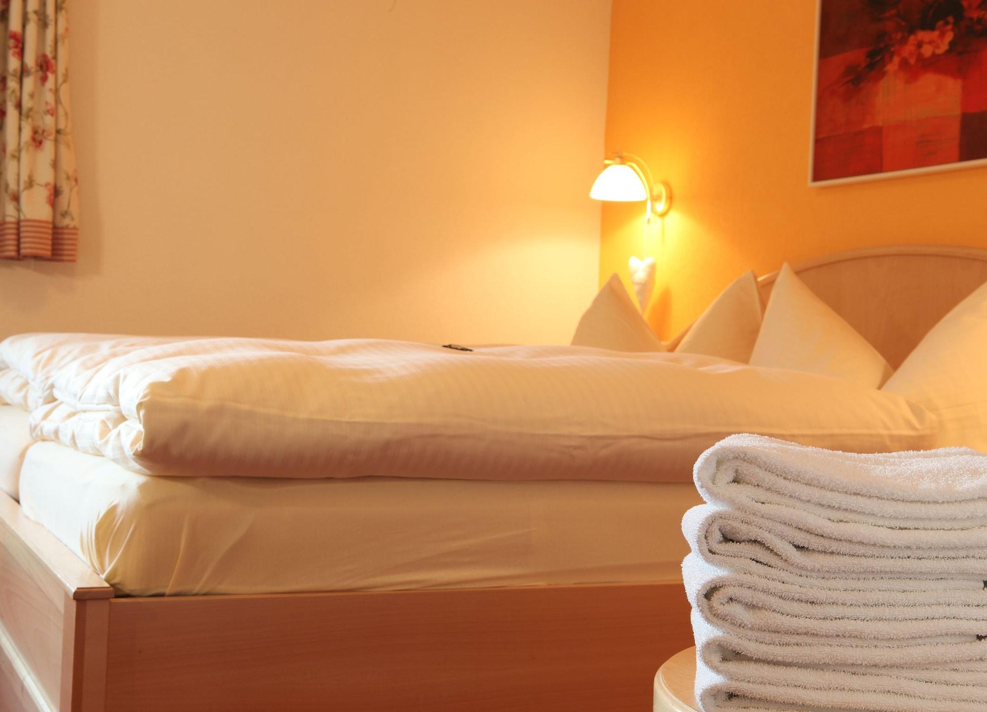 Habitación Die Lilie - Hotel Garni