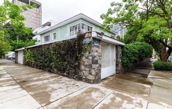 Casa de Luz - Hoteles cerca de La Minerva en Guadalajara