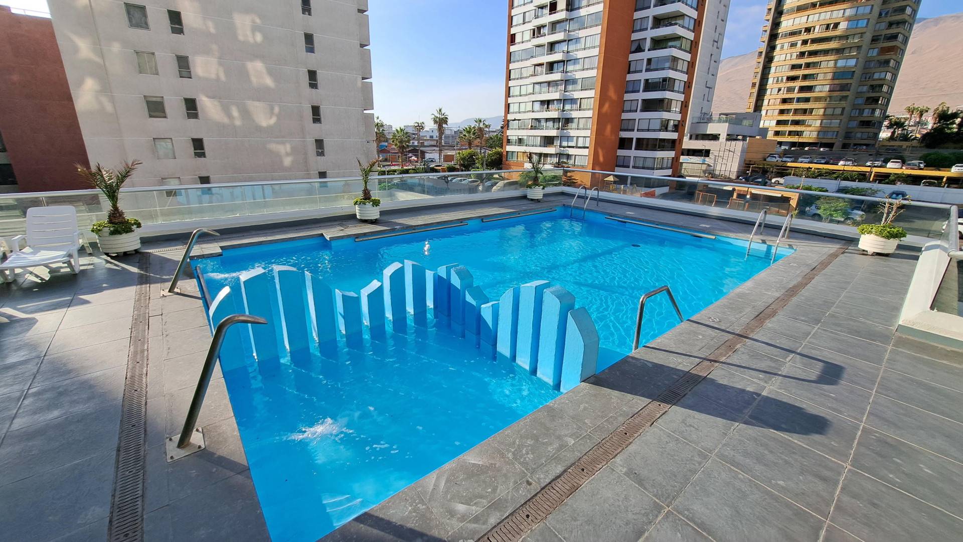 Vista Piscina Hotel Diego de Almagro Iquique