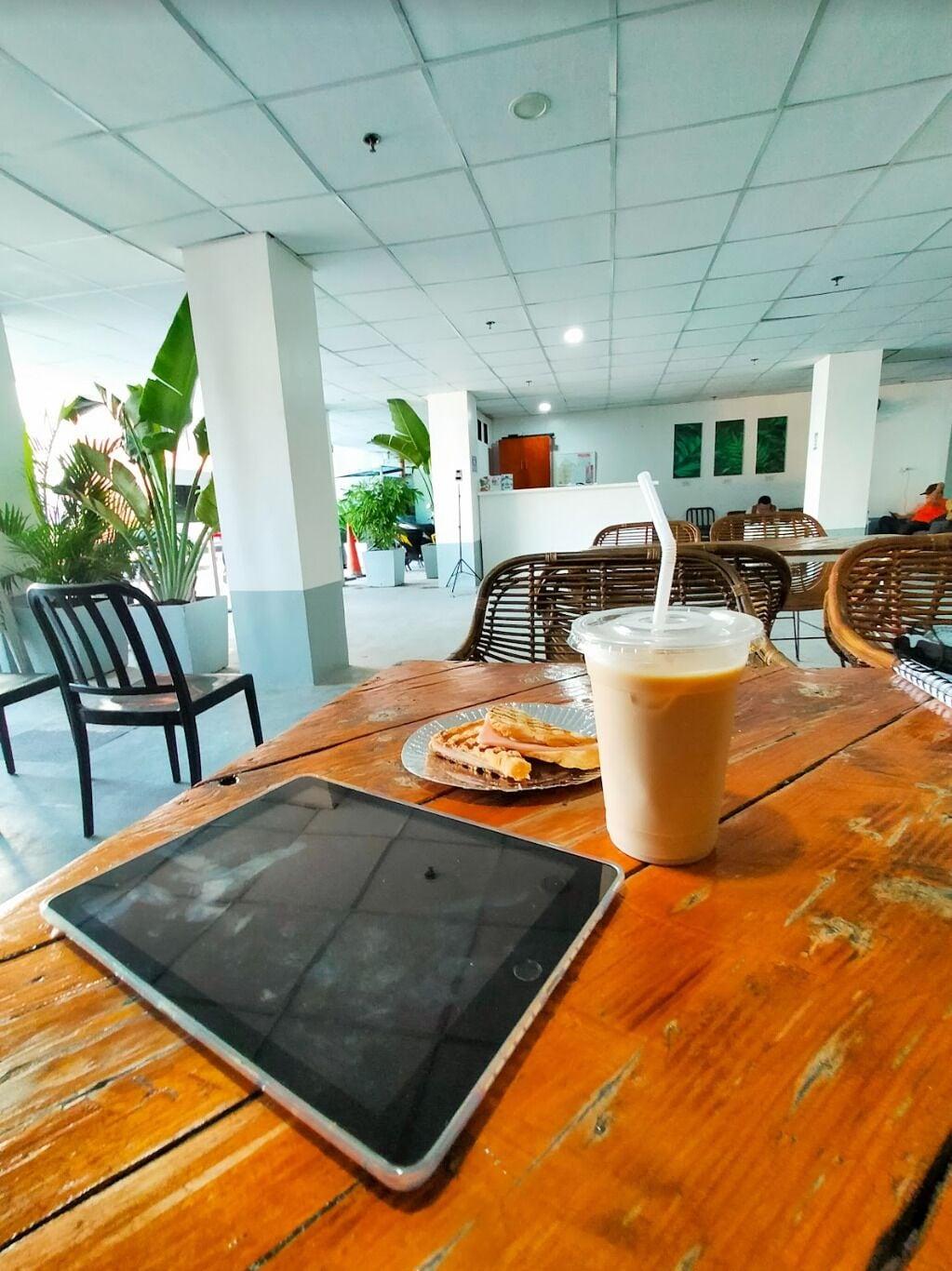 Comodidades del Alojamiento Pasay Centrale Hotel