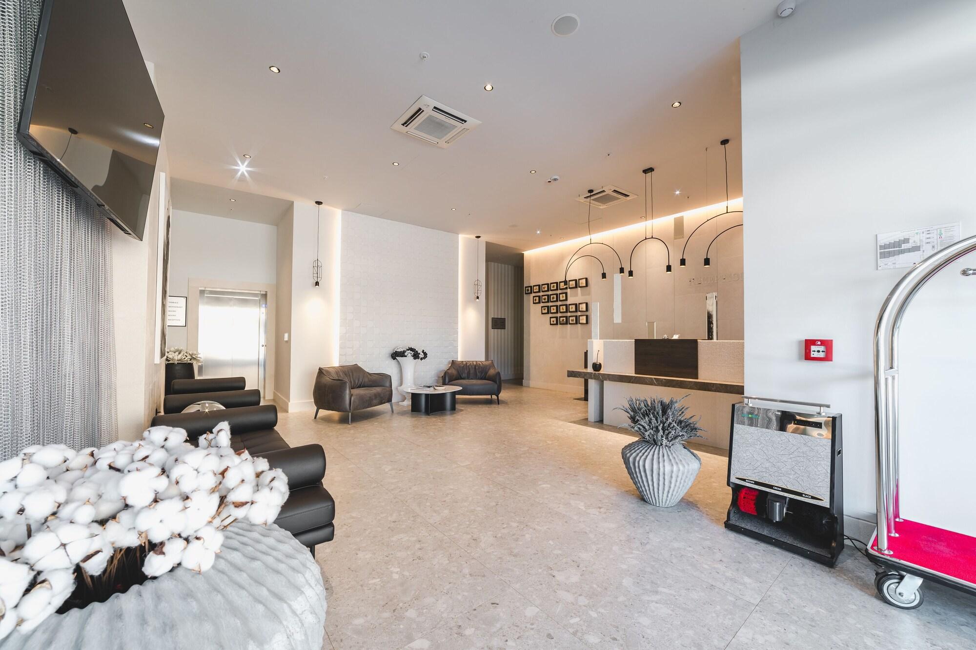 Vista Lobby Aurel Coast