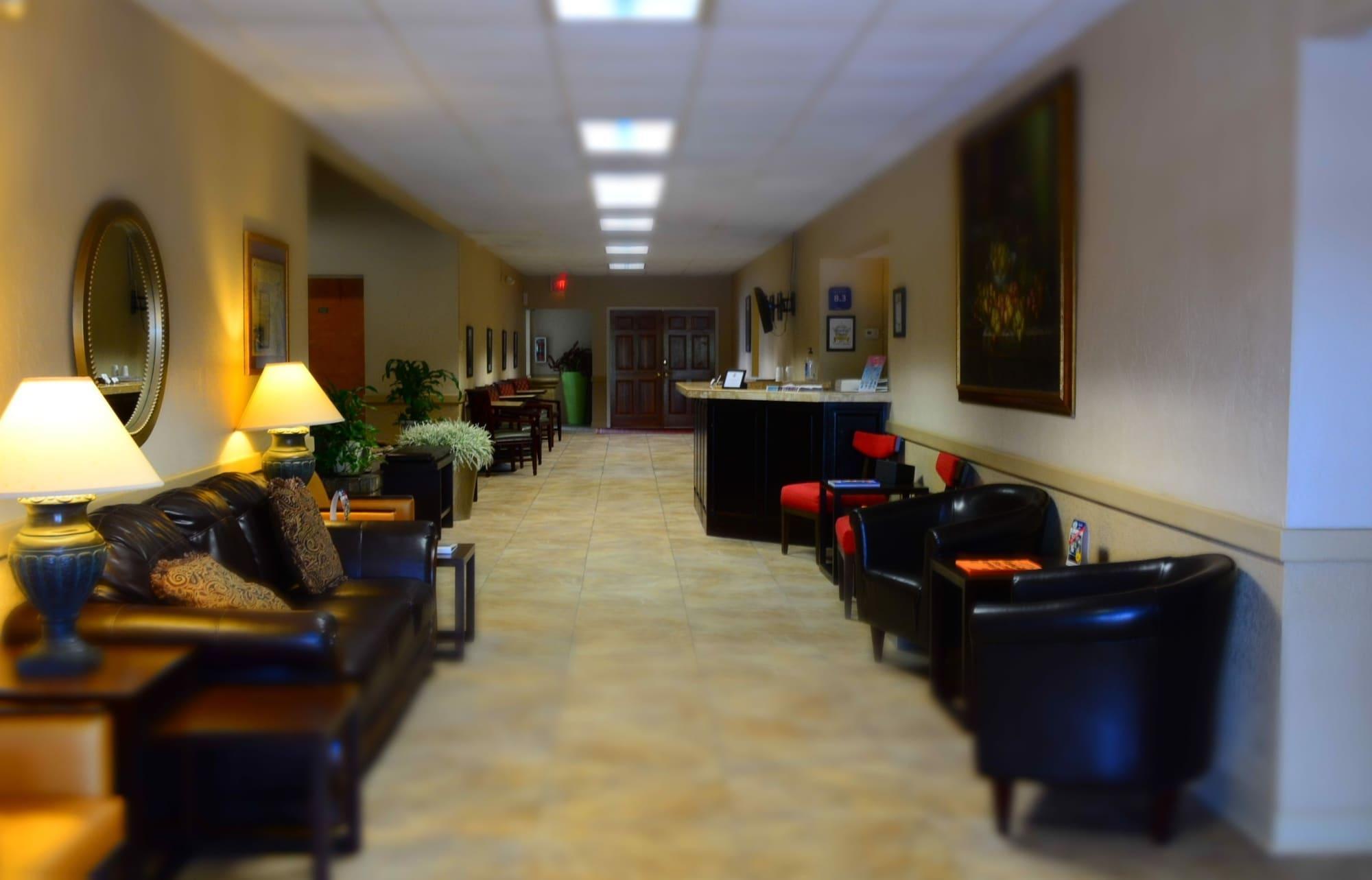 Vista Lobby Crystal Cove Riverfront Resort