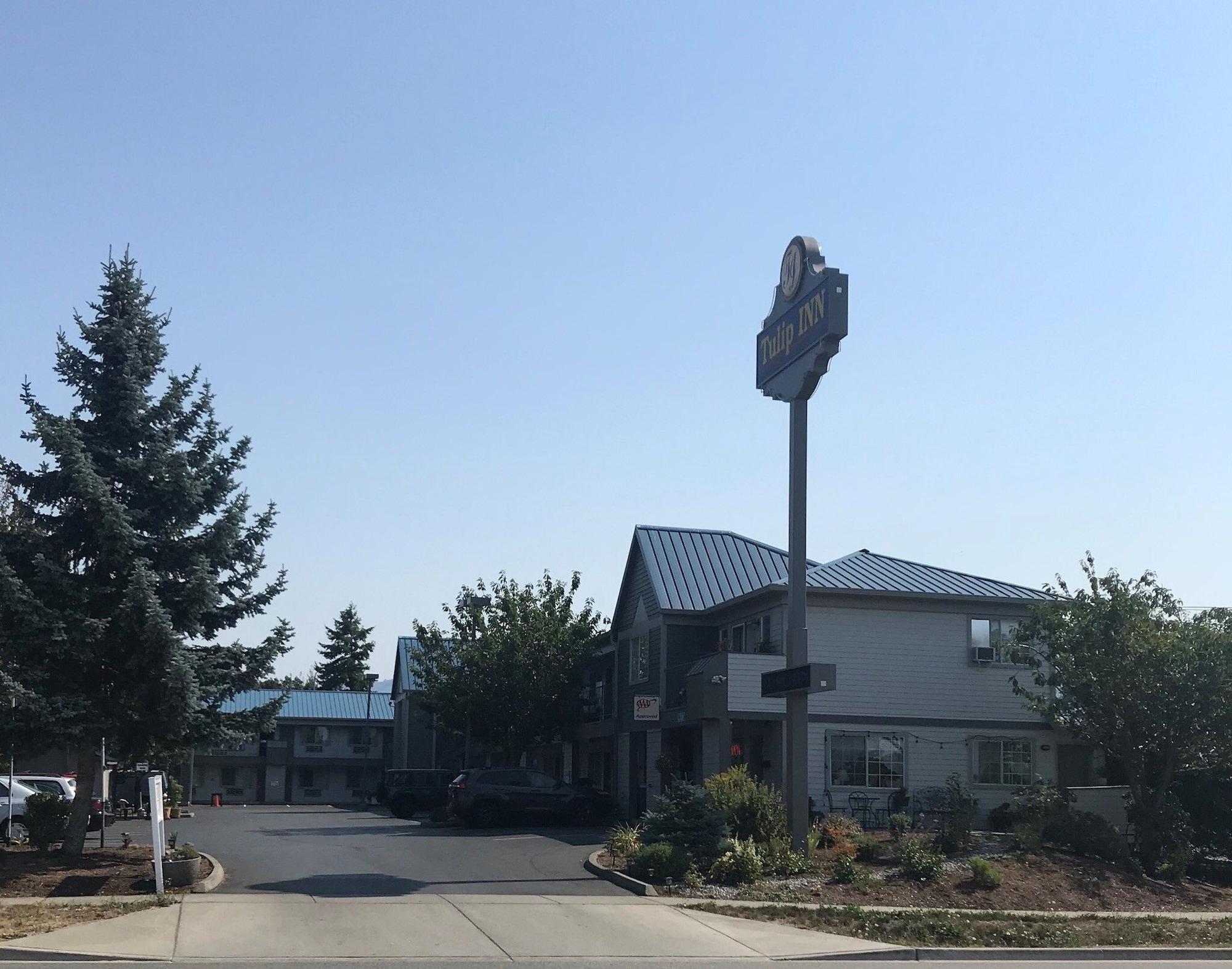 Vista Exterior Tulip Inn