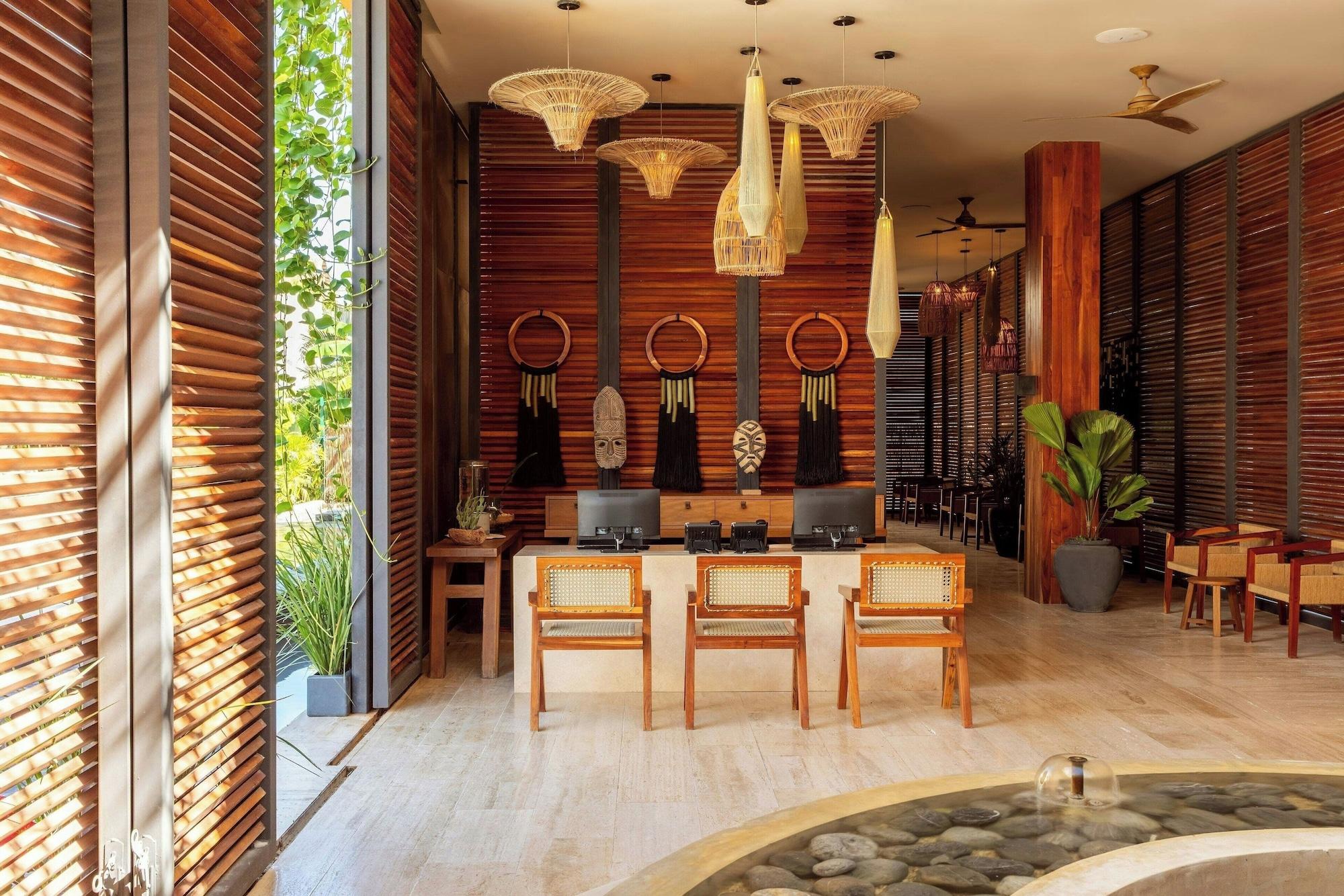 Vista Lobby Bloom Tulum, Apartments by Marriott Bonvoy