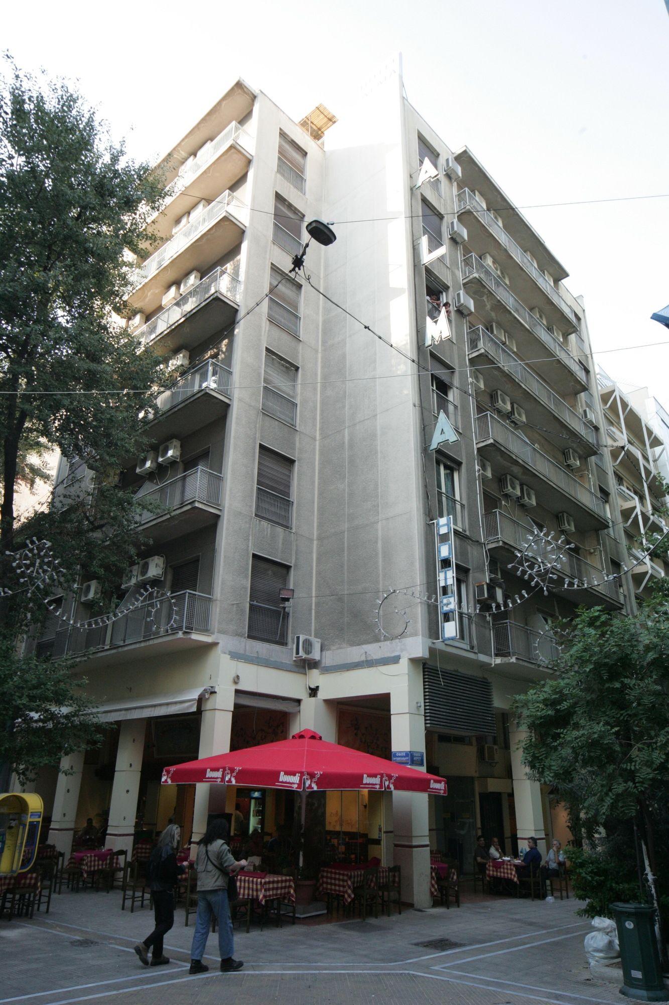 Vista da fachada Alma Hotel