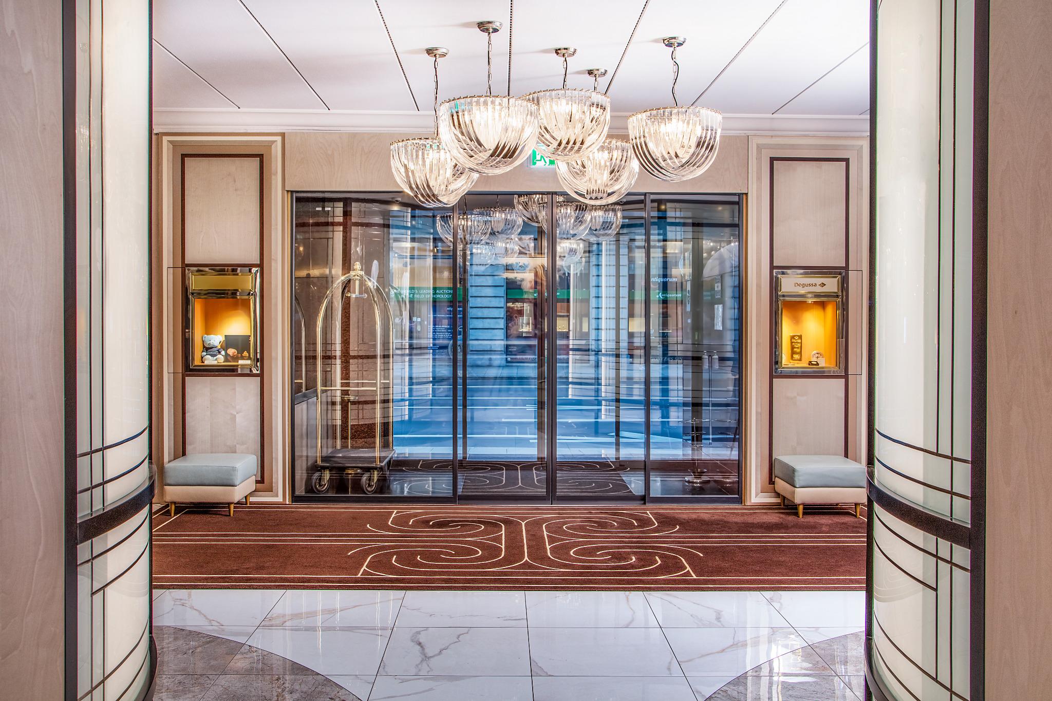 Vista Lobby Hotel Bristol