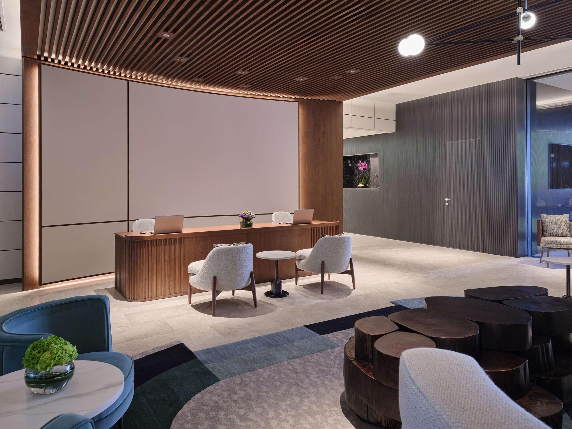 Vista Lobby Grand Hyatt Kuwait Residences