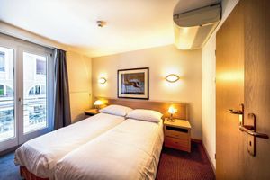 Renta Vacacional - Cosy, Air-conditioned Flat -1br/4p- Geneva