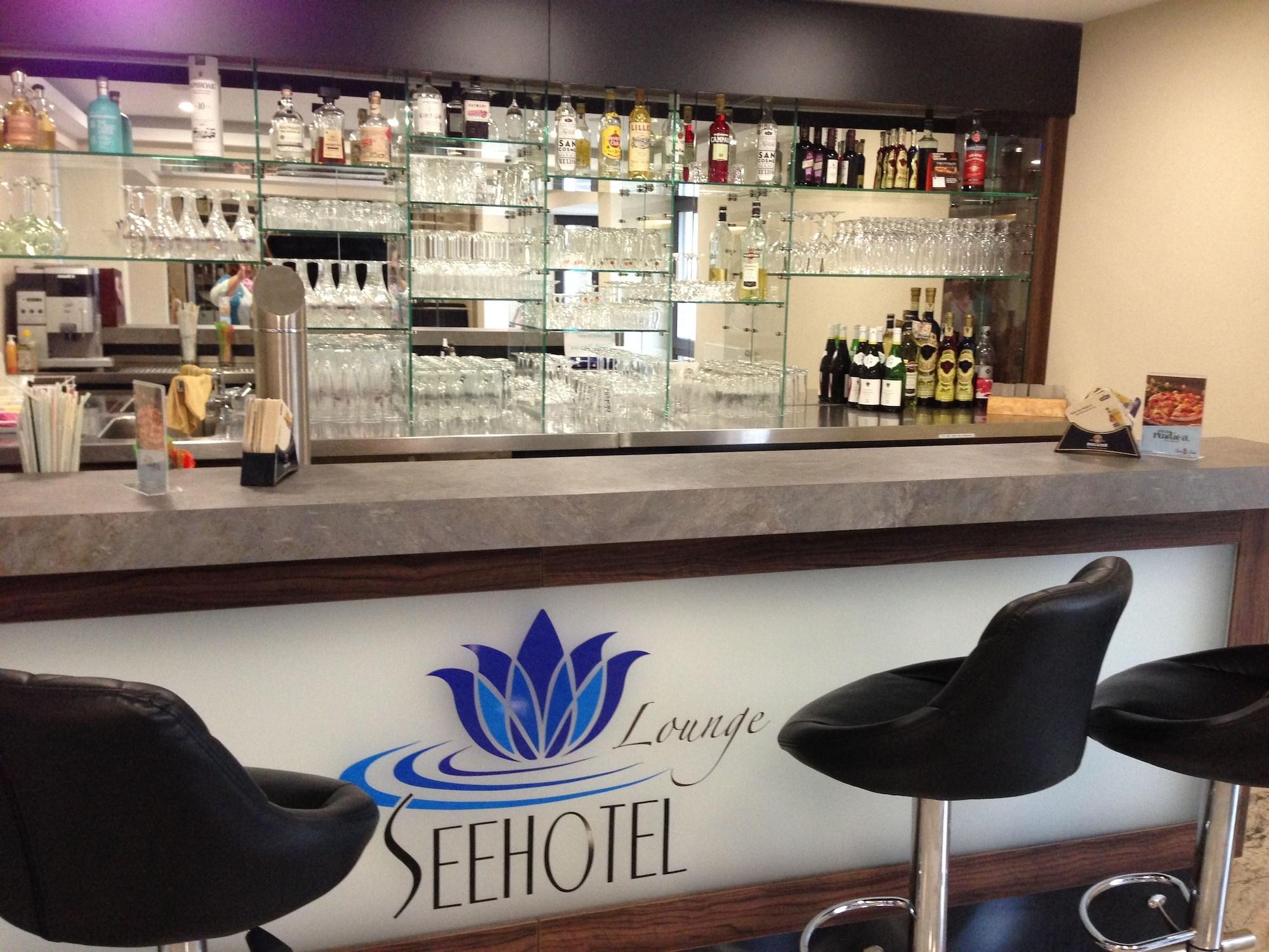 Bar/Salón Seehotel Forst