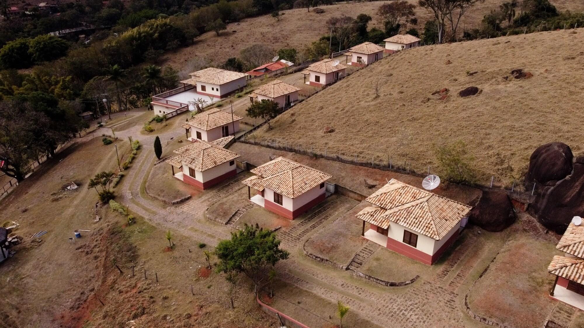 Vista Exterior Hotel Rio Vale Verde