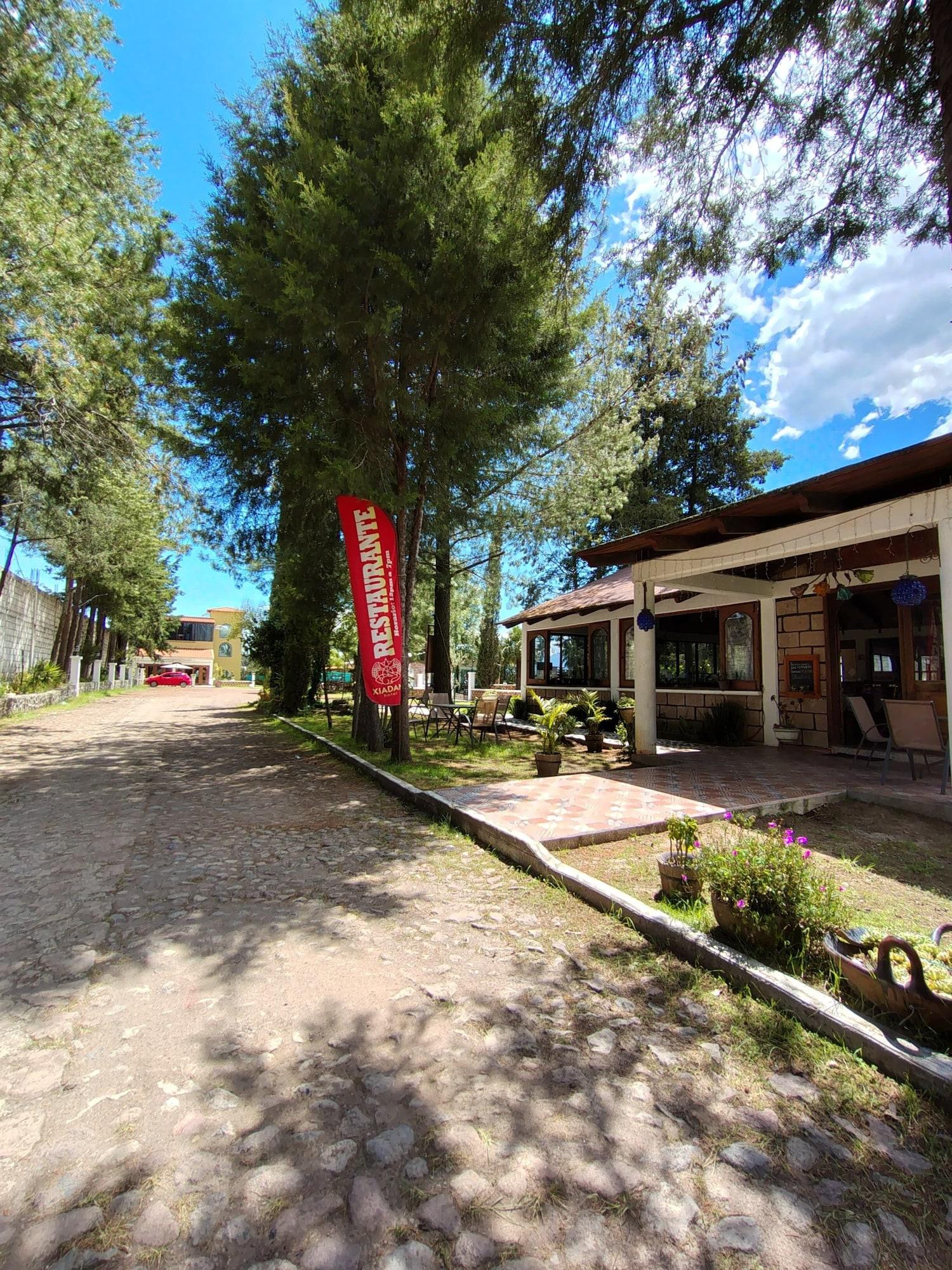 Restaurant HOTEL XIADANI  temazcal y SPA