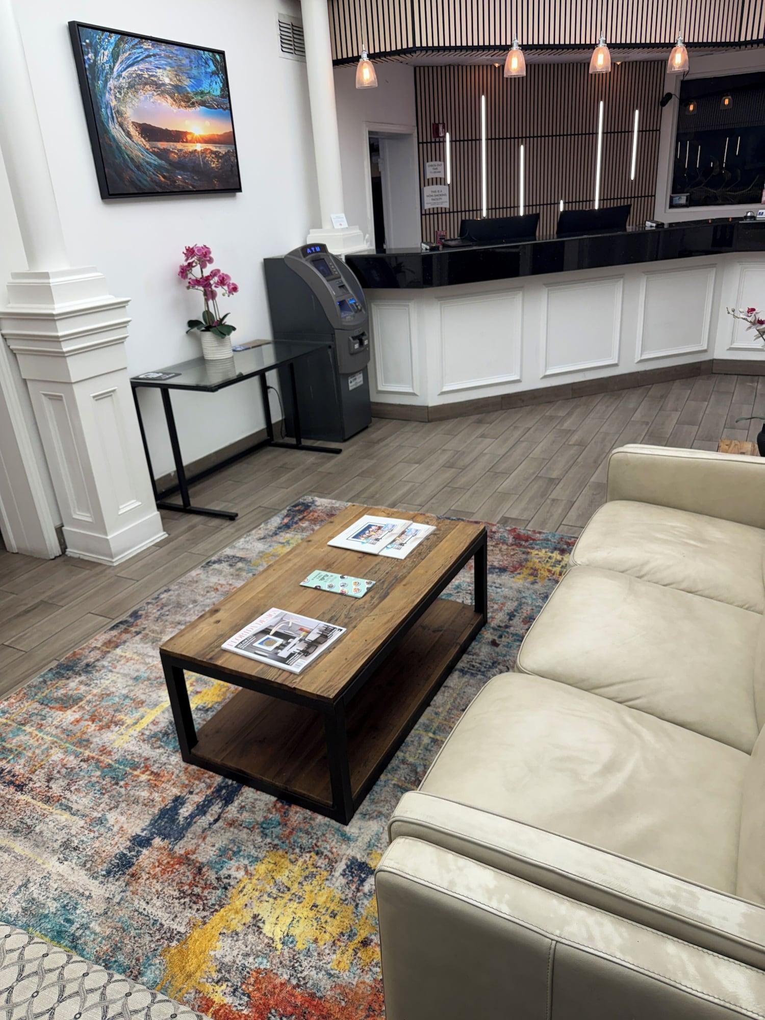 Vista Lobby Boca By the Sea