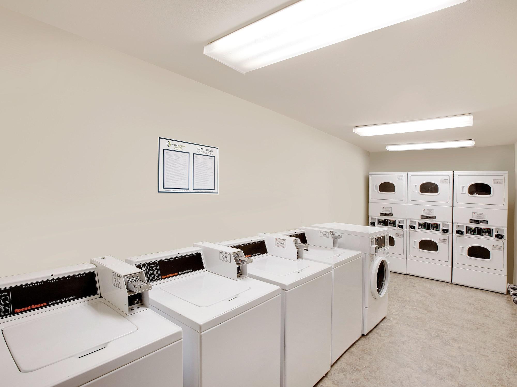 Instalaciones Recreativas WoodSpring Suites Harlingen
