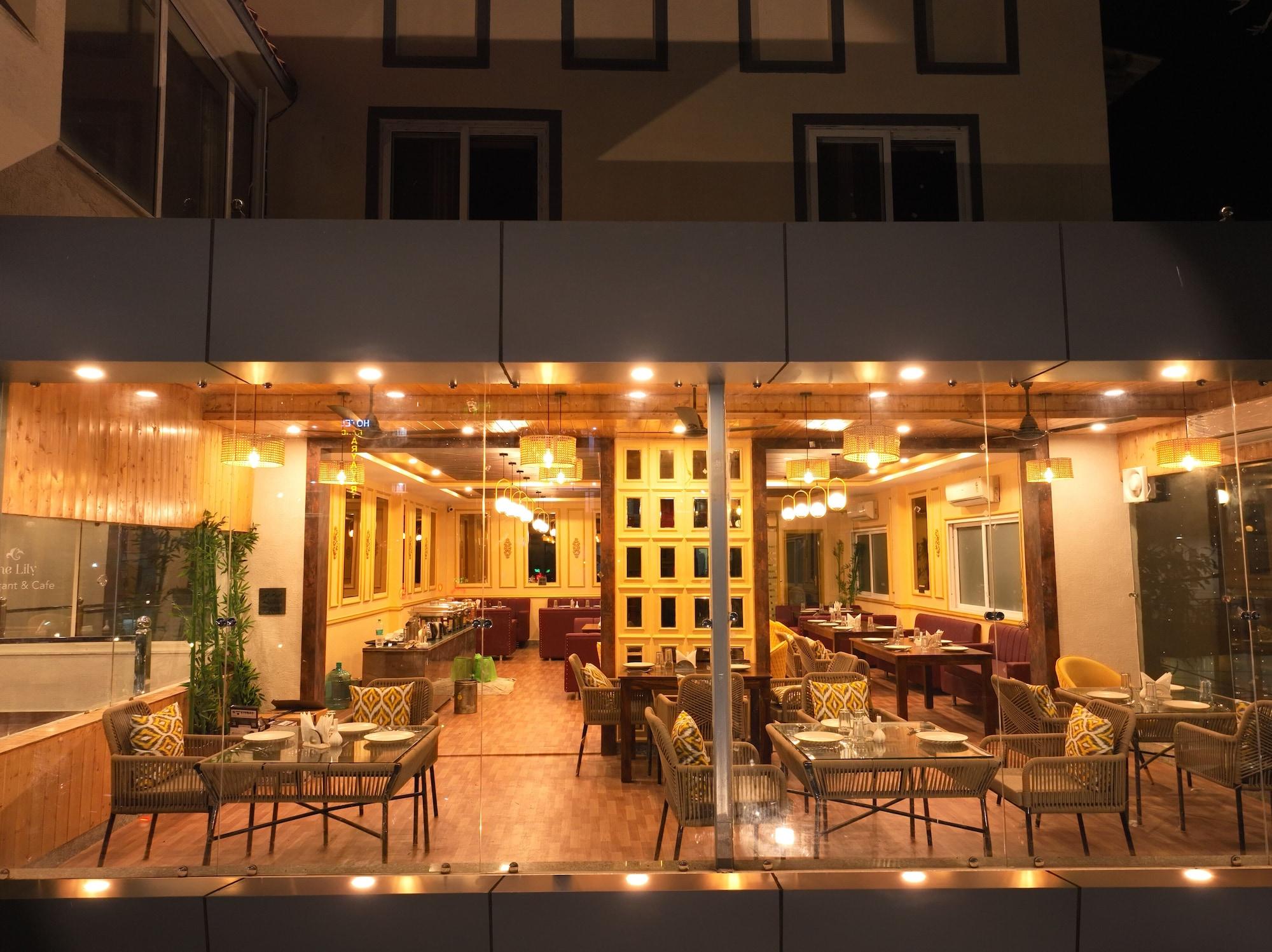Restaurant The Lily Hotel