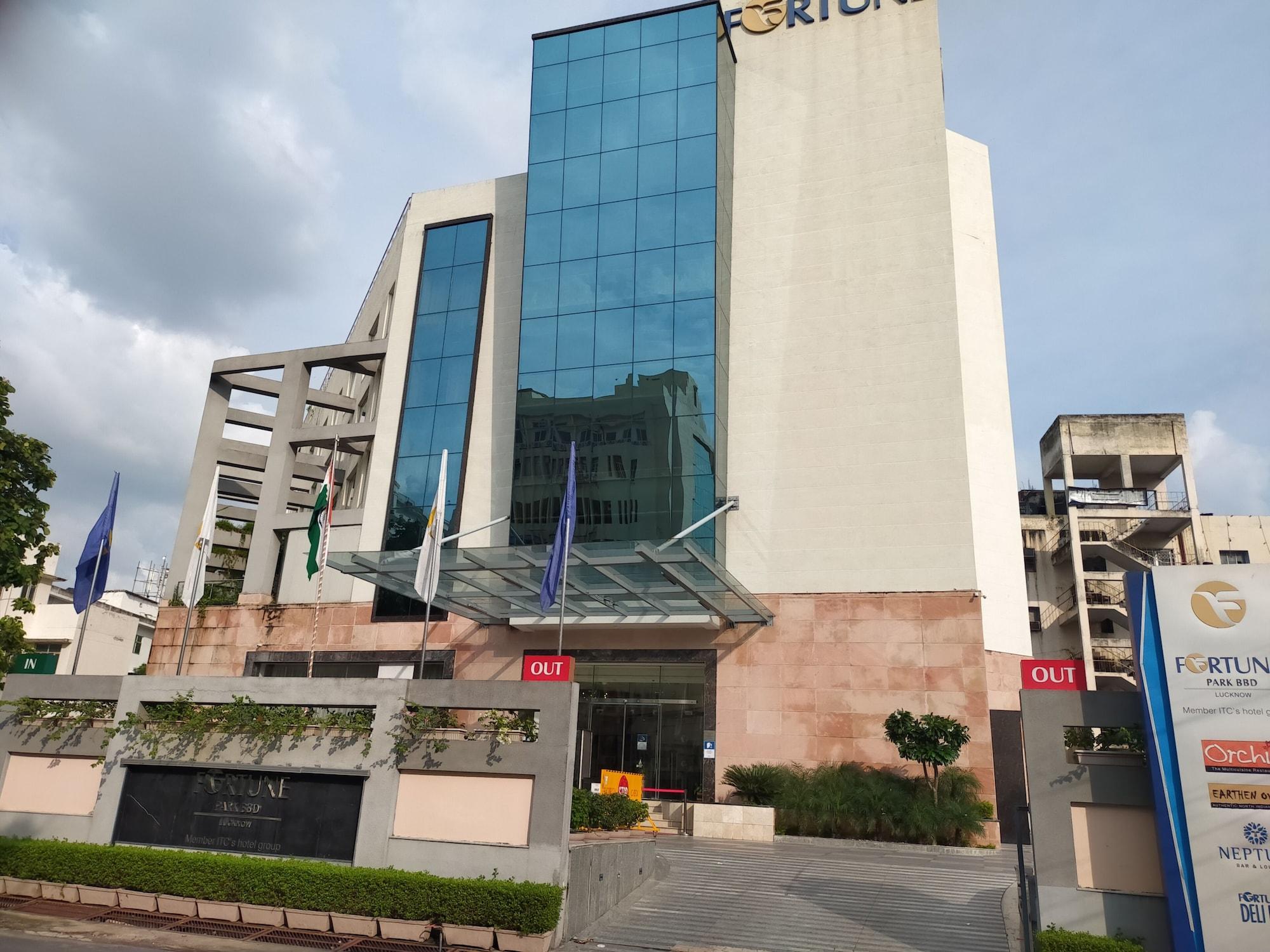 Vista Exterior Fortune Park BBD, Lucknow - Member ITC Hotels' Group