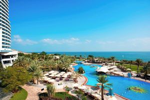 Alojamiento - Le Meridien Al Aqah Beach Resort