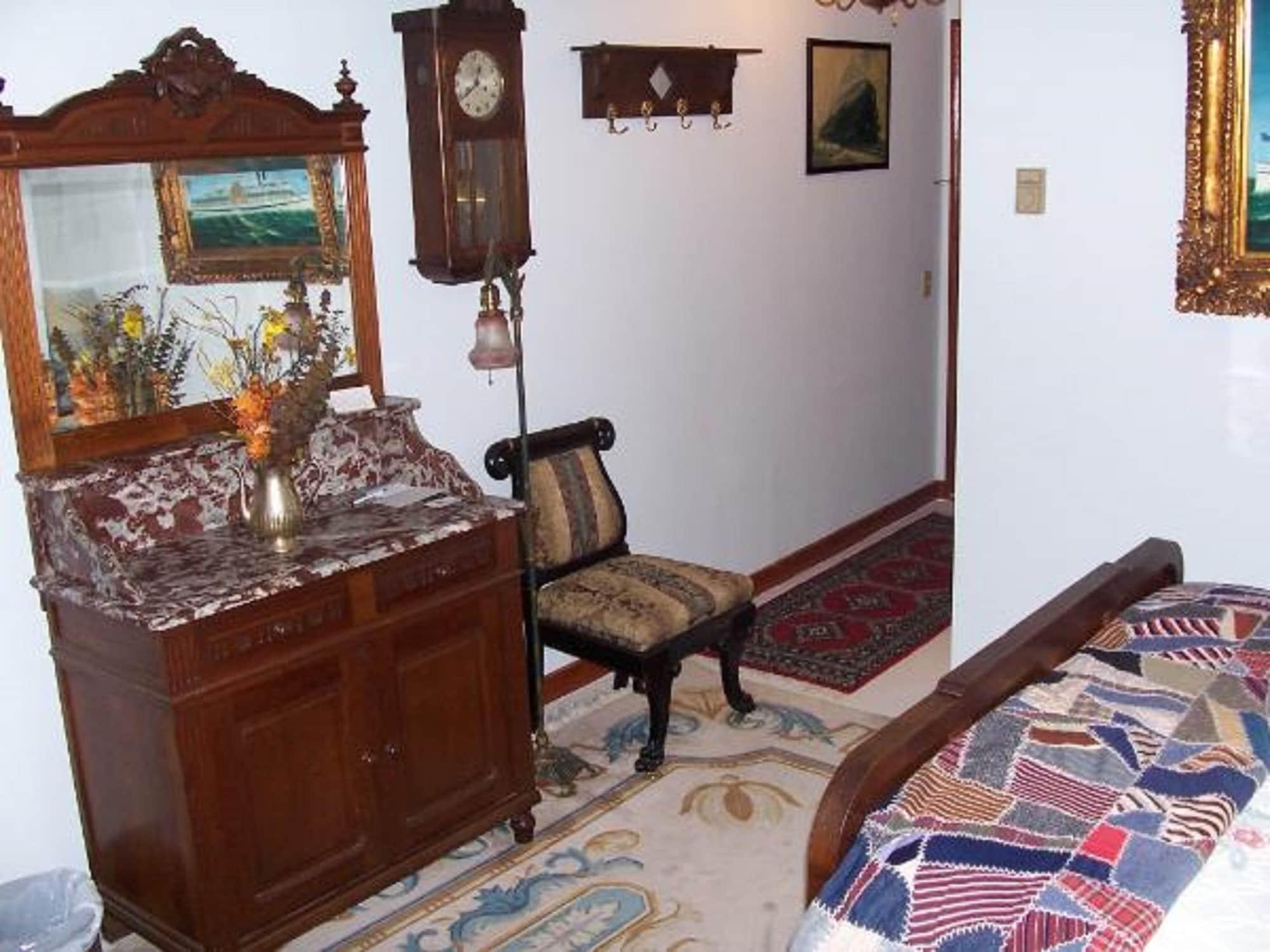 Set de Habitación Old Winterport Commercial House