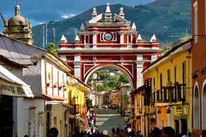 Actividad - Combo City + Pikimachay + Wari / Pampas de Quinua