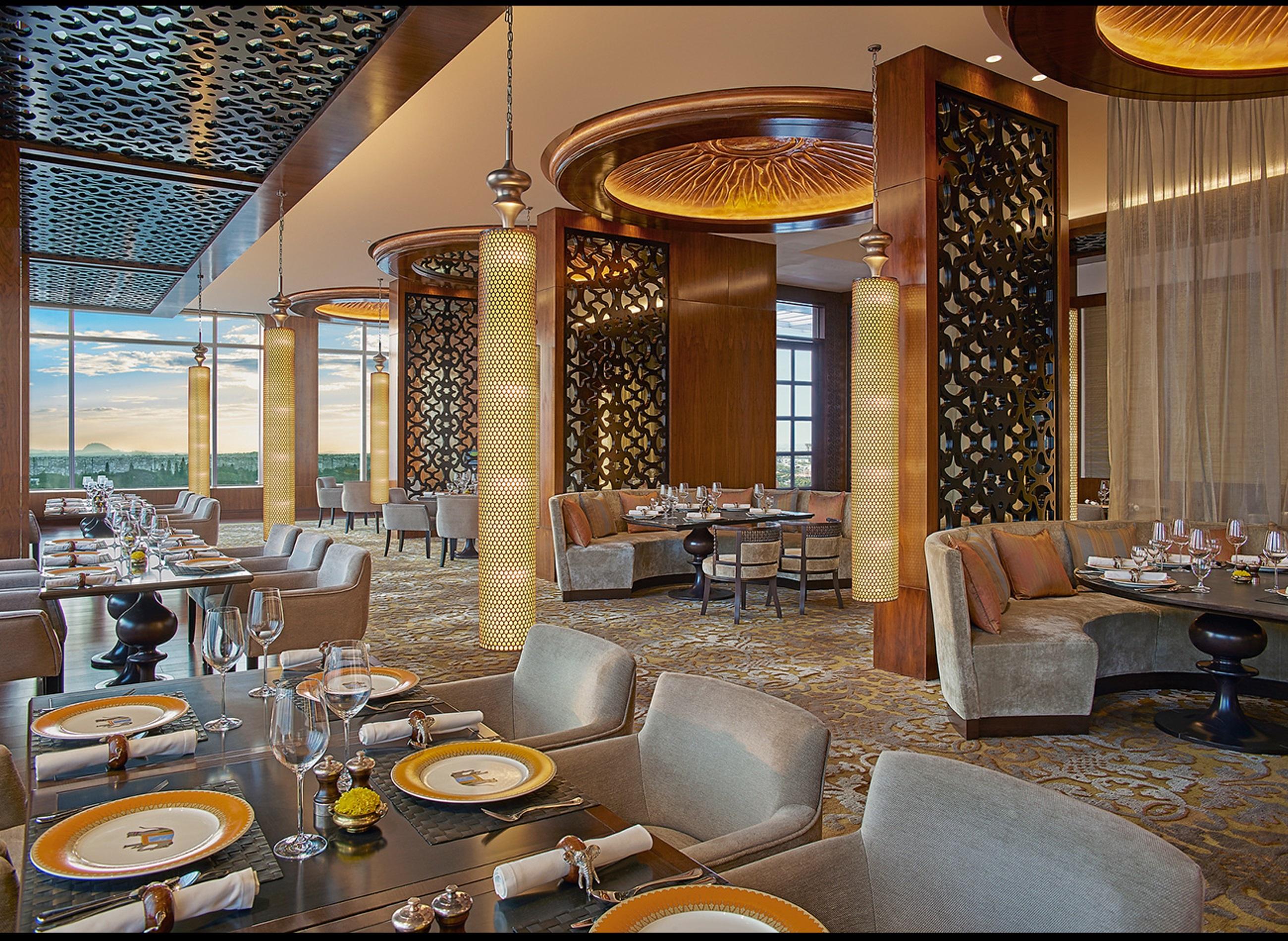 Restaurant Shangri-La Bengaluru