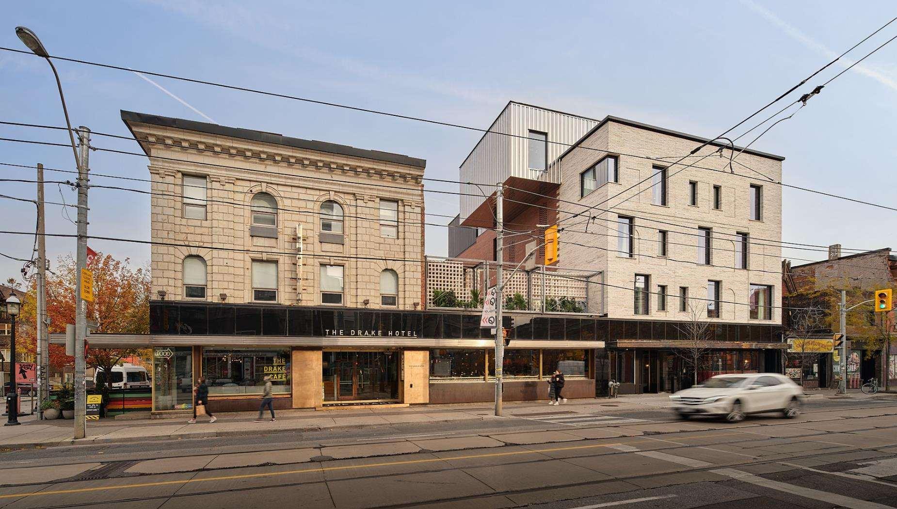 Vista Exterior The Drake Hotel