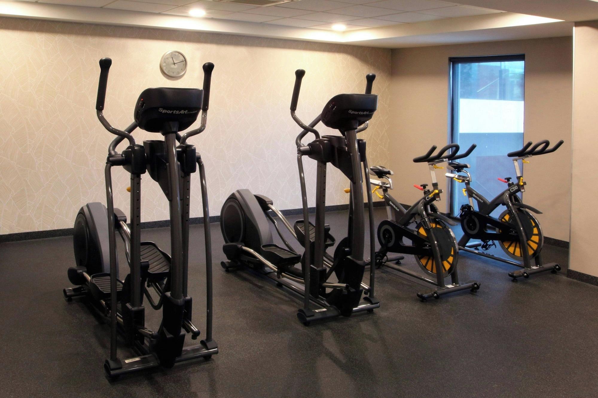 Gimnasio City Express Plus by Marriott Tampico
