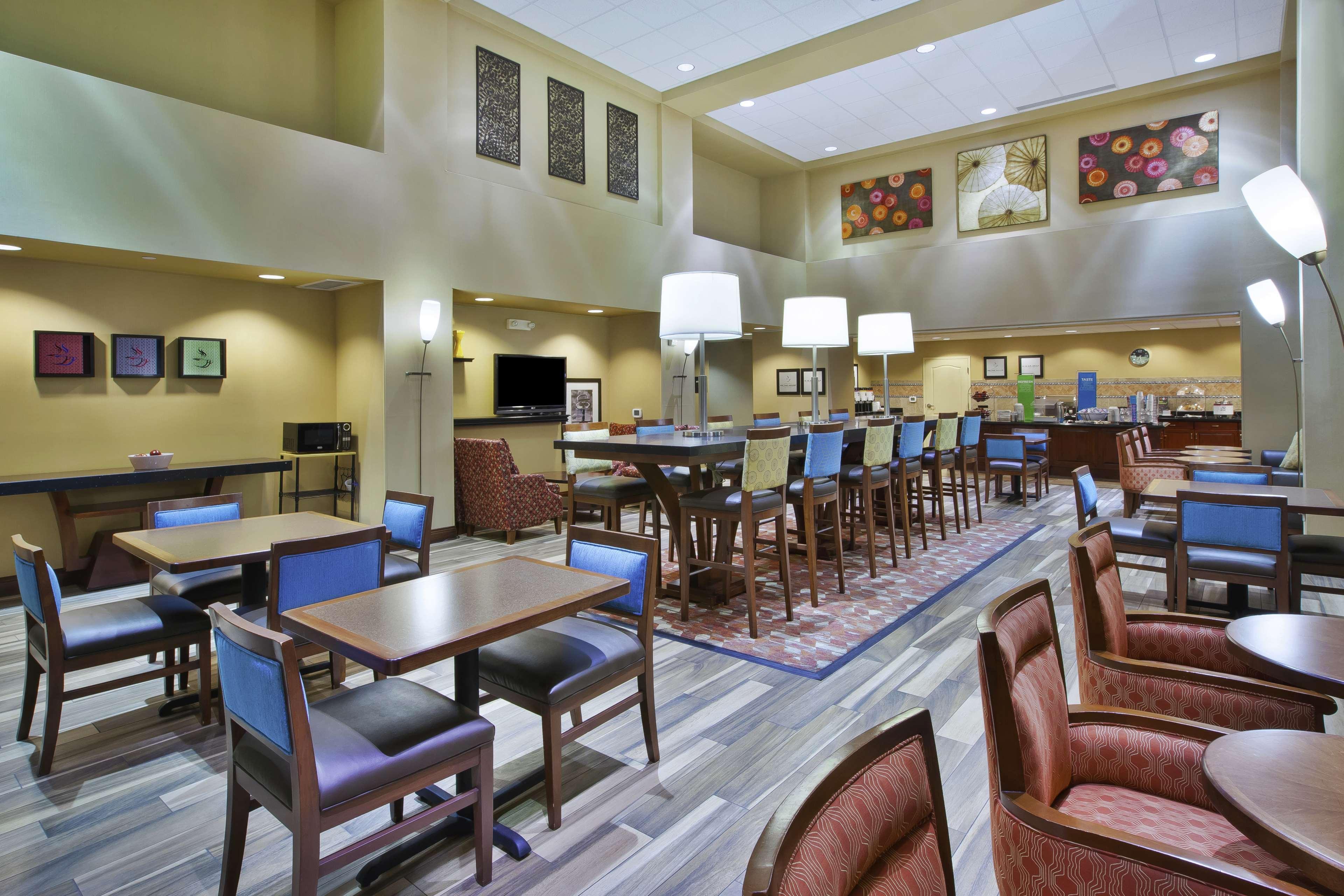 Restaurant Hampton Inn & Suites Wichita Northeast