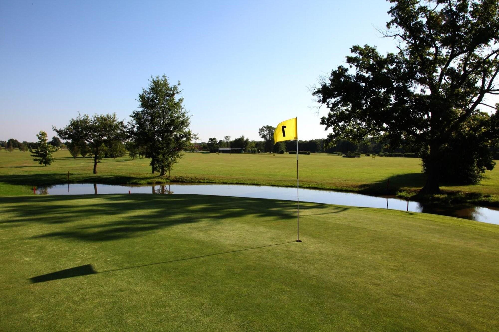 Campo de Golf Les Etoiles du Forez