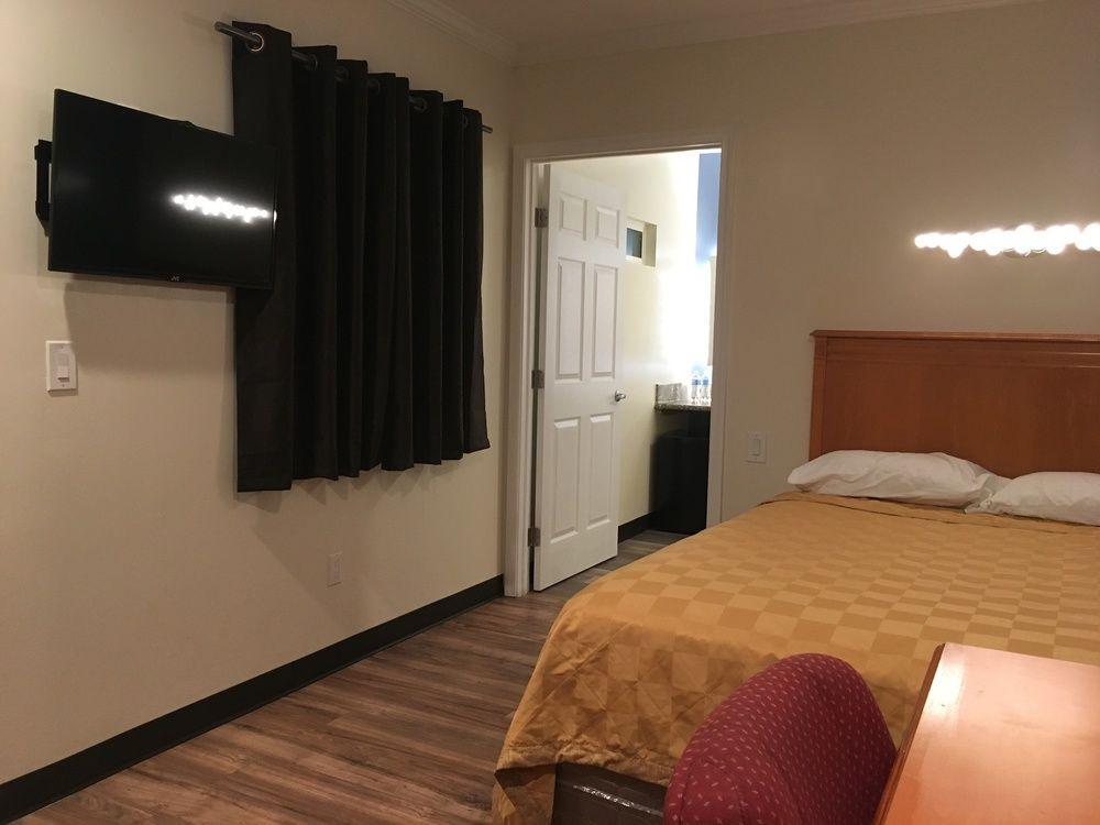 Hotel Lincoln Park Motel