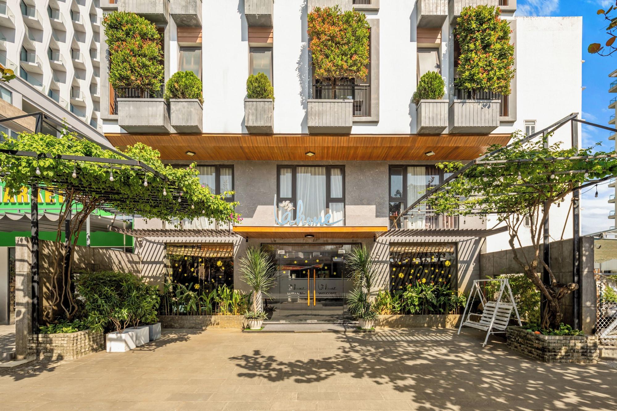 Vista Exterior Lahome Boutique Villa and Apartment