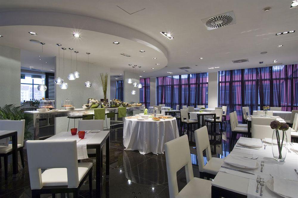 Hotel Italiana Hotels Milan Rho Fair