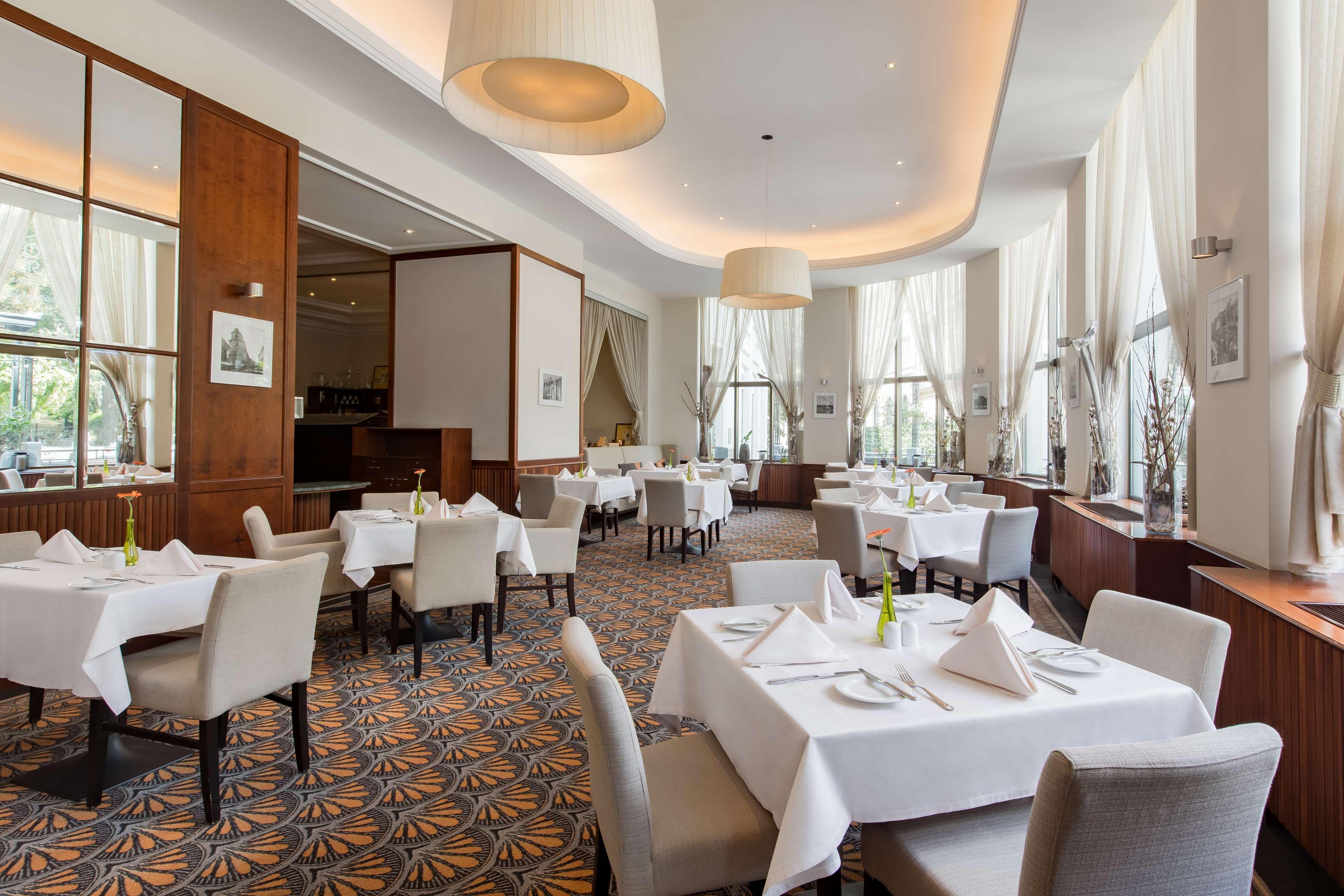 Restaurant Radisson Blu Carlton Hotel, Bratislava