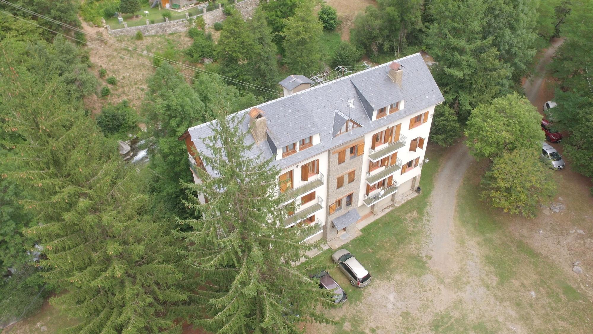 Vista Exterior Hotel Vall Fosca