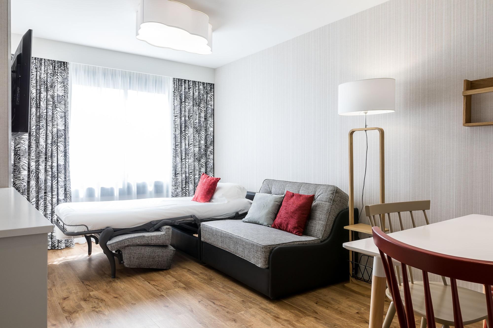 Equipamiento de Habitación CADET Residence by Collection VESPER