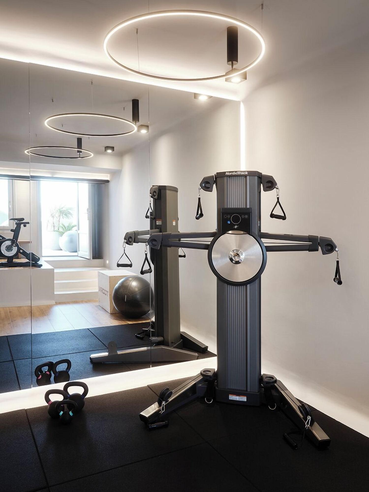 Gimnasio Hom Santorini