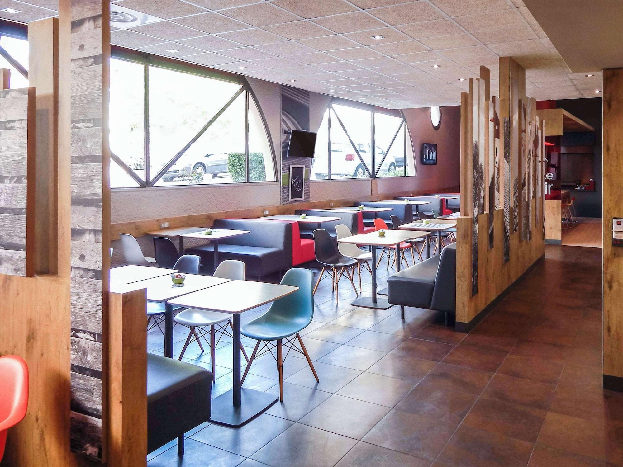 Vista Exterior ibis budget Limoges