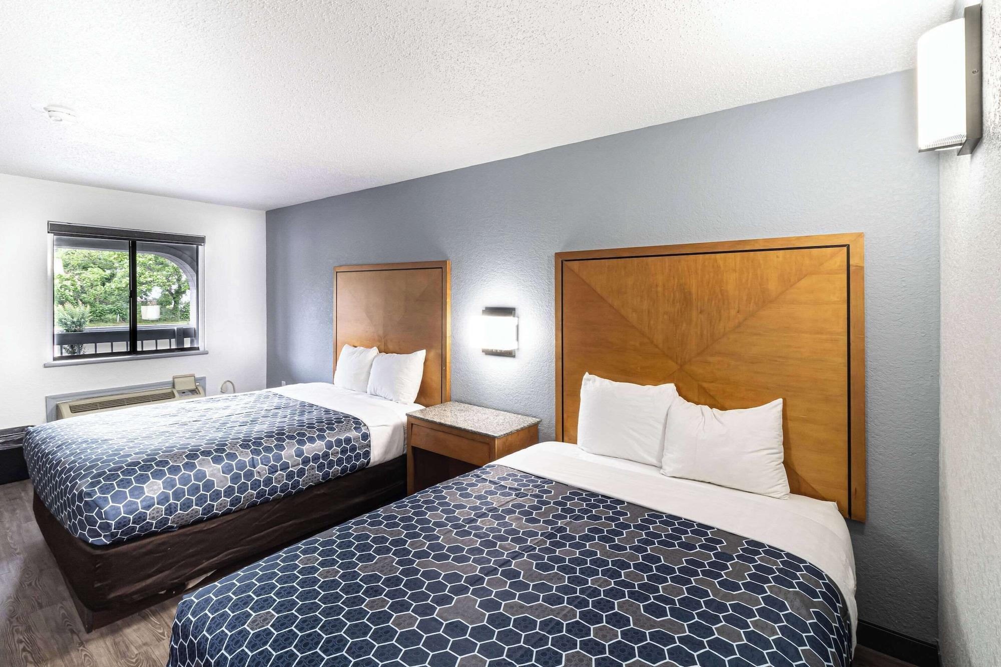 Habitación Rodeway Inn At Fort Lee