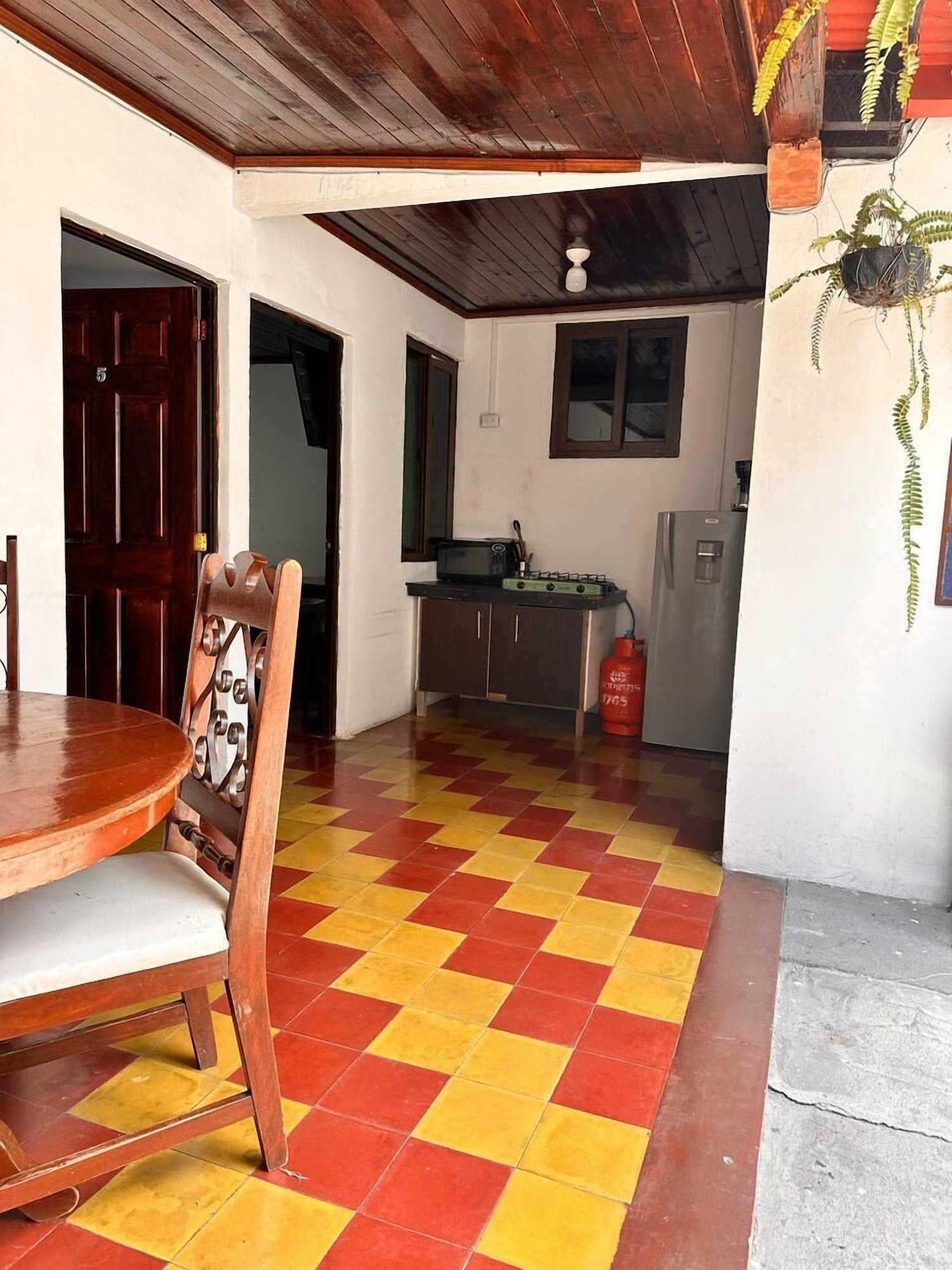 Equipamiento de Habitación Hostal La Fuente