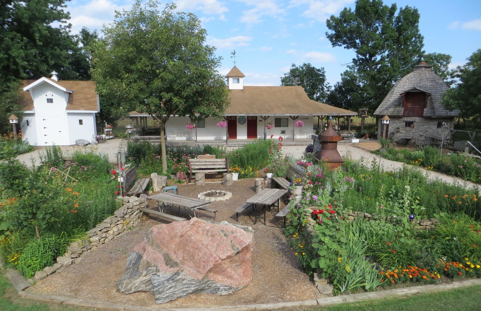 Varios Cupola Inn Bed & Breakfast